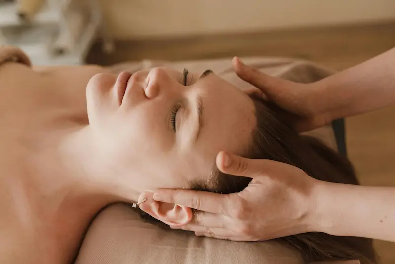 headache after massage - head massage
